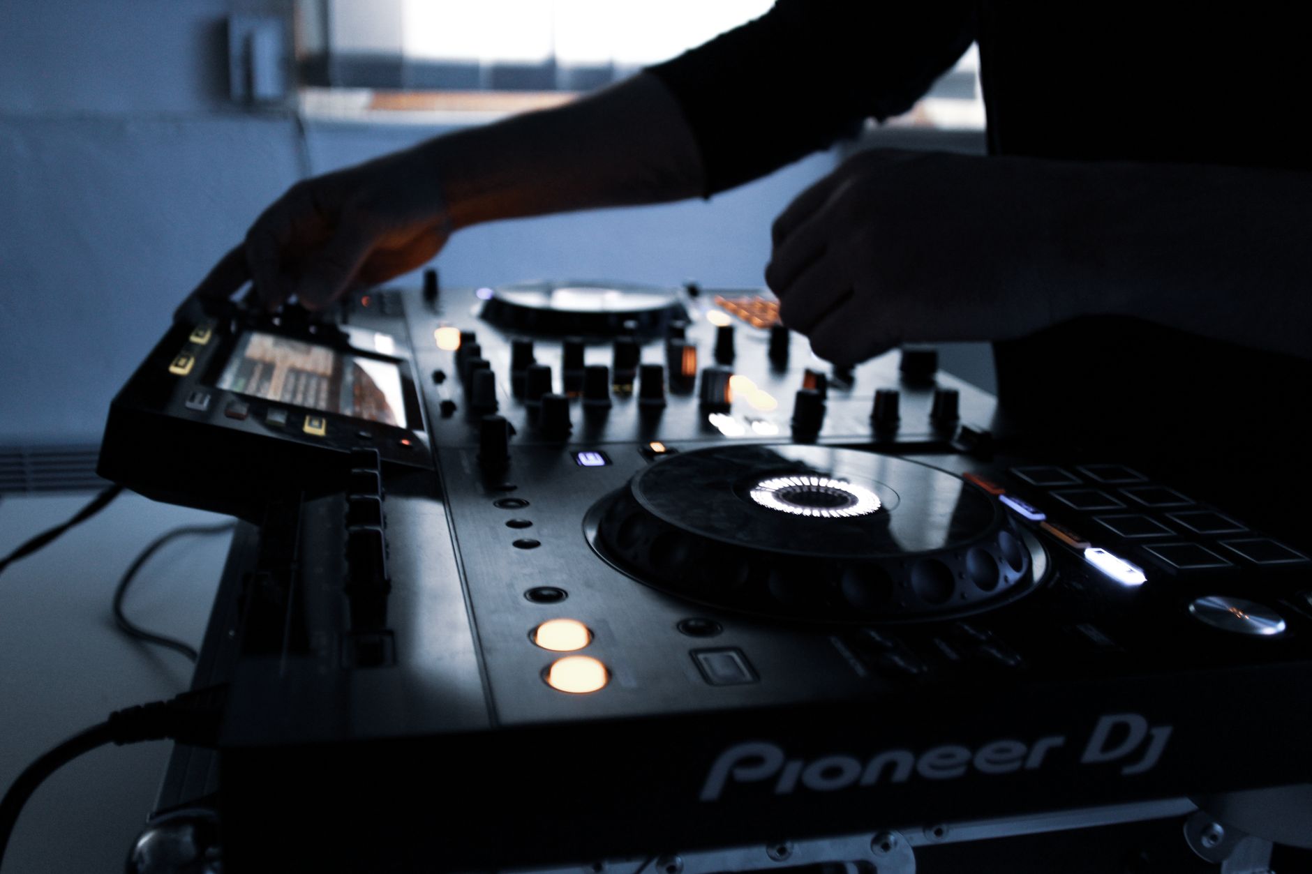DJ équipe à Béziers